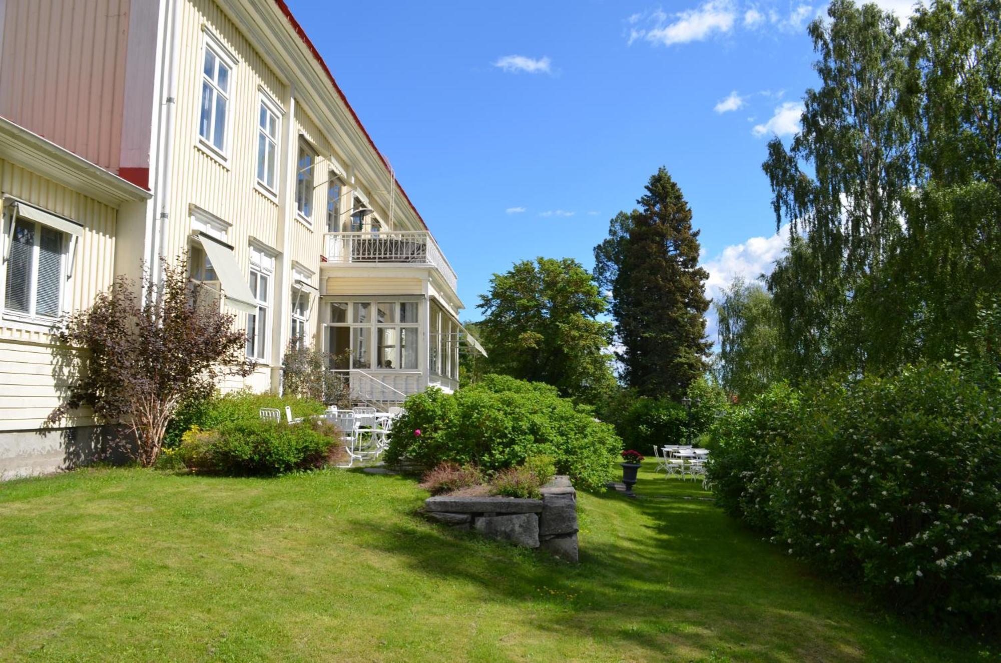 Stiftsgården Konferens & Hotell Skellefteå Exterior foto